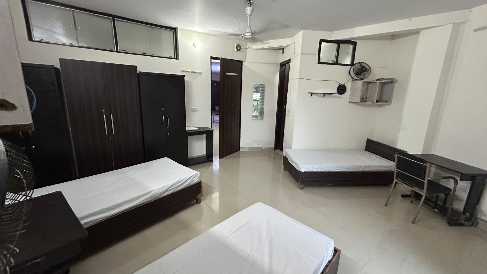 Triple sharing room