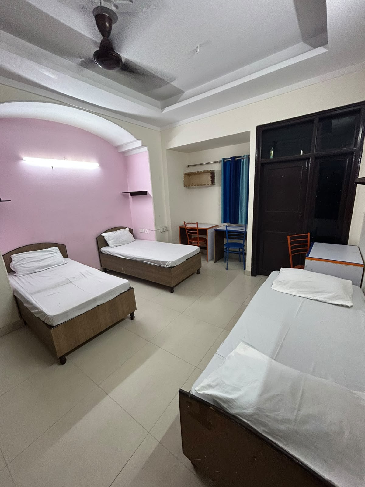 Triple sharing room