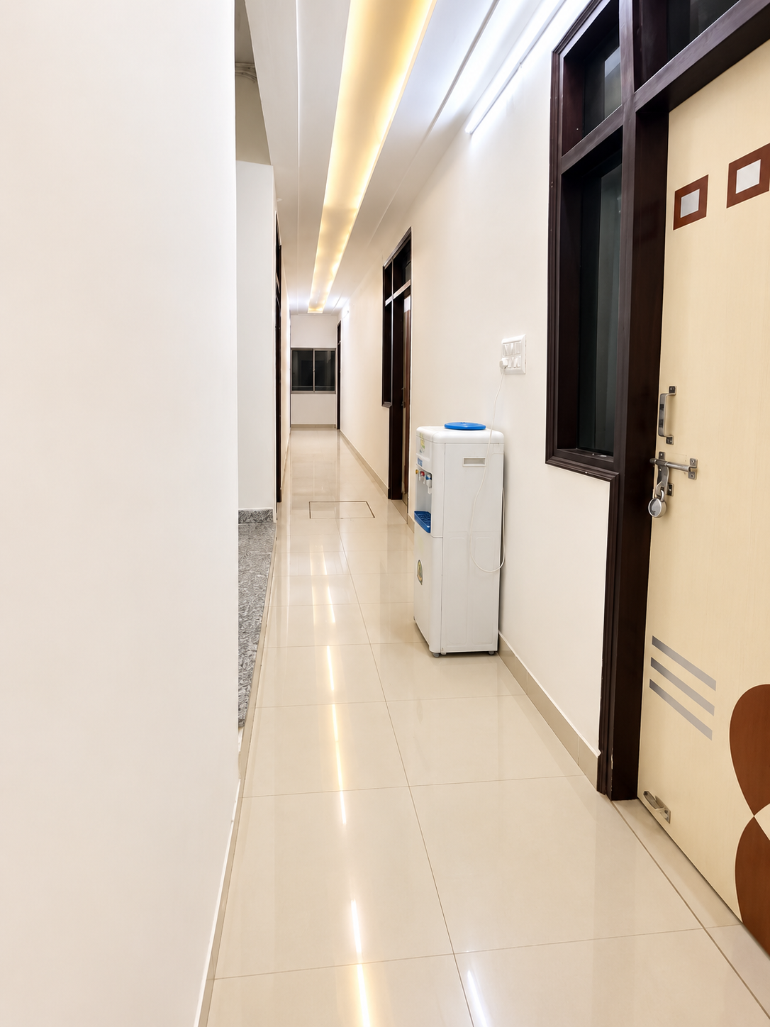 Lobby and lift access