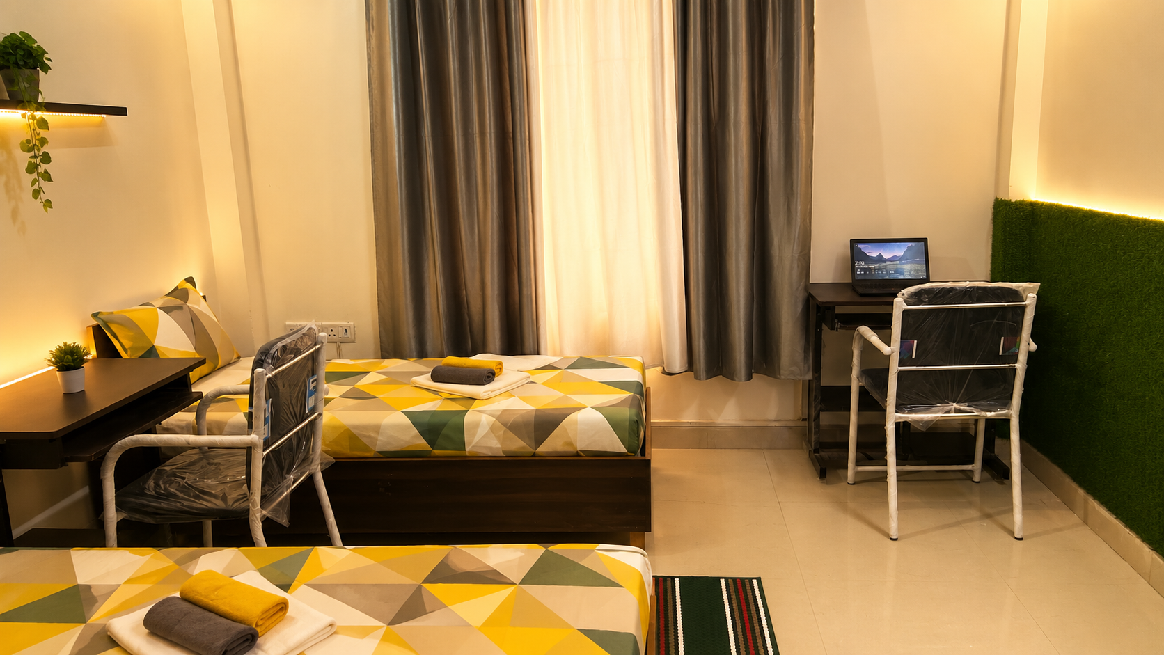 Premium Stayz PG interior